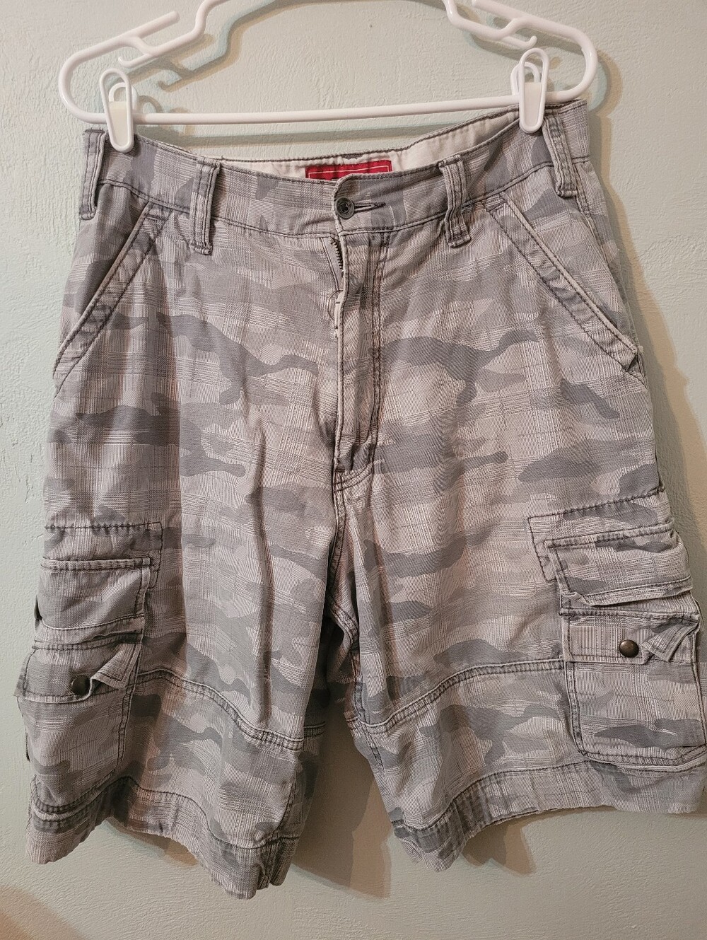 Levi's Men's 100% Camo Cotton Squad Cargo Pants Size 33!